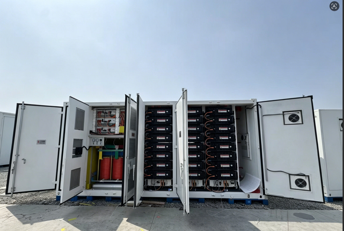 Factory Utilizing a 2000 kWh Energy Storage System